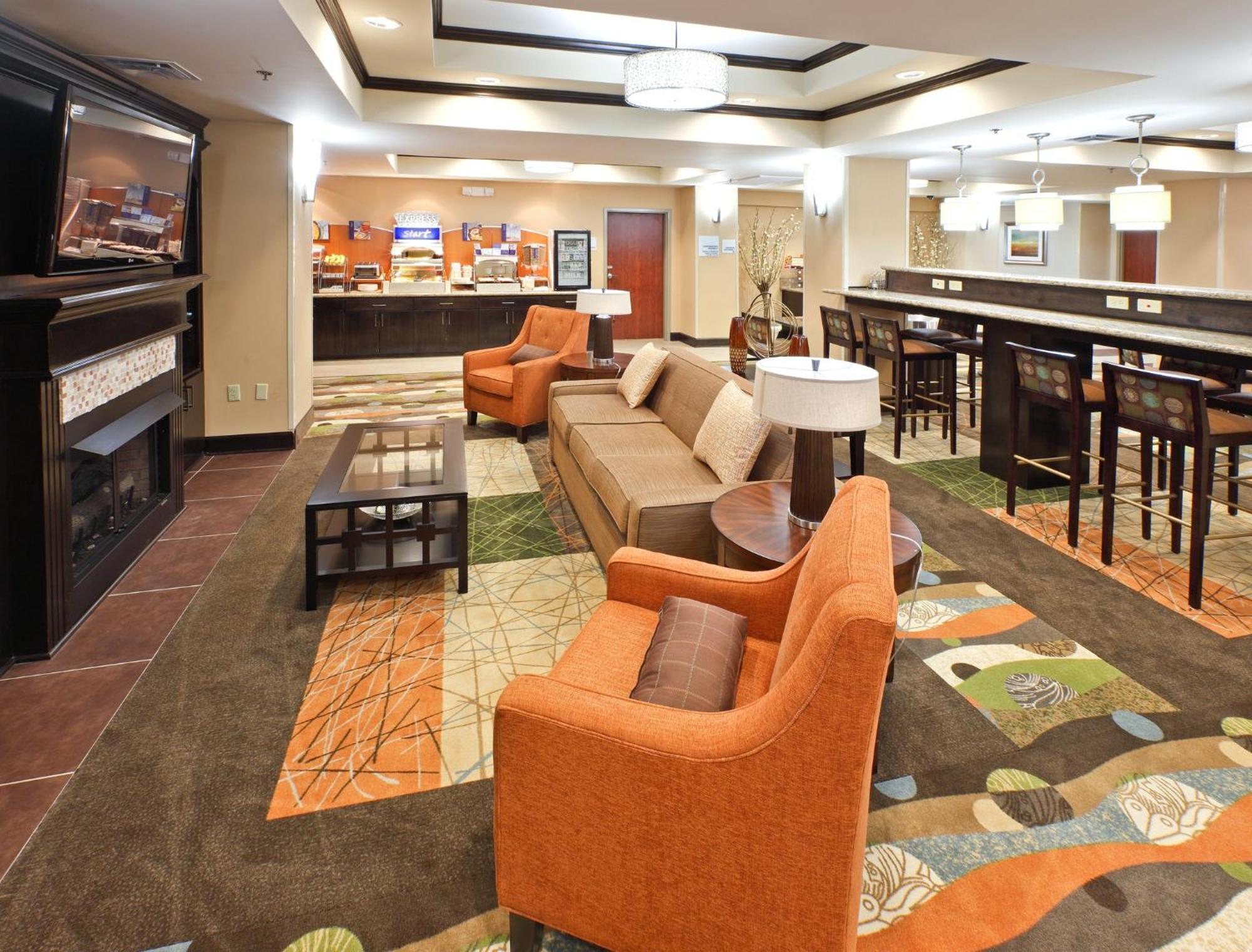 Holiday Inn Express & Suites Maumelle By Ihg Dış mekan fotoğraf